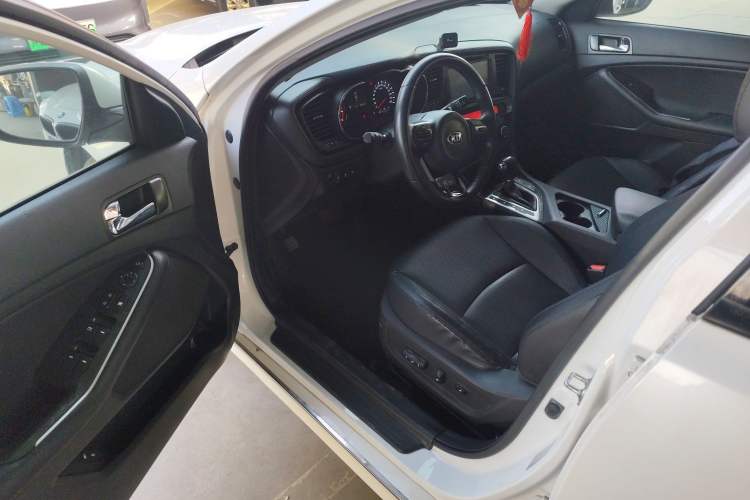 Used Kia K5 2014 2.0L Automatic LUXURY Driver Seat