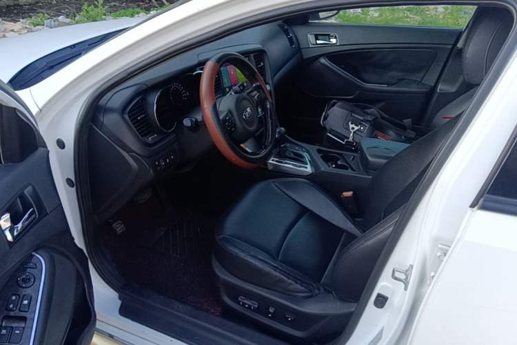 Used Kia K5 2014 2.0L Automatic LUXURY Driver Seat