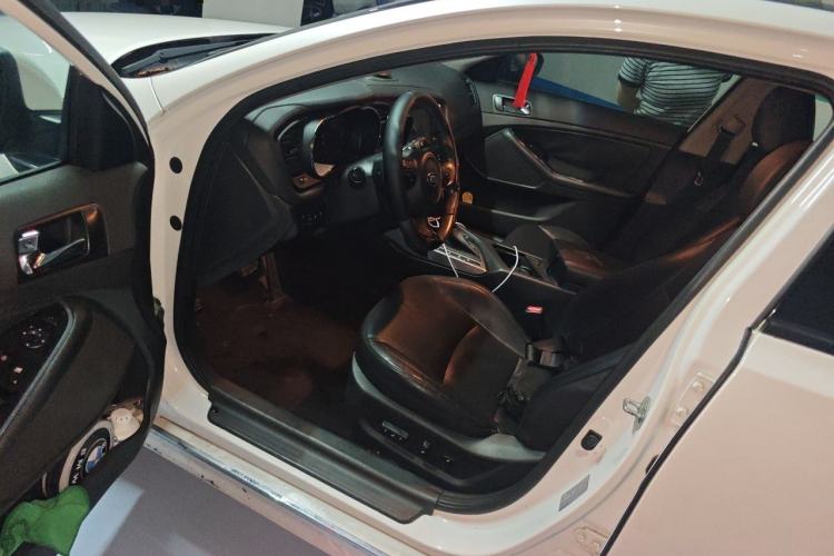 Used Kia K5 2014 2.0L Automatic LUXURY Driver Seat
