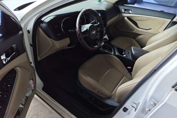 Used Kia K5 2014 2.0L Automatic LUXURY Driver Seat