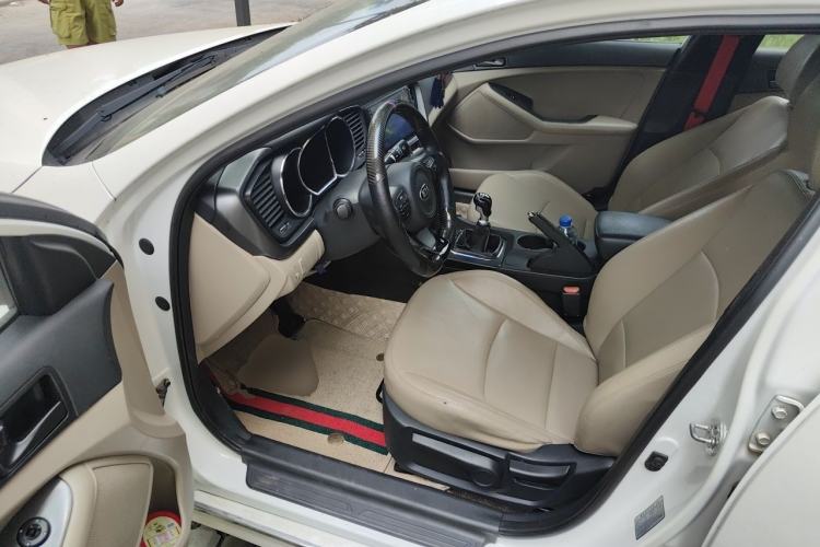Used Kia K5 2014 2.0L Manual GL Driver Seat
