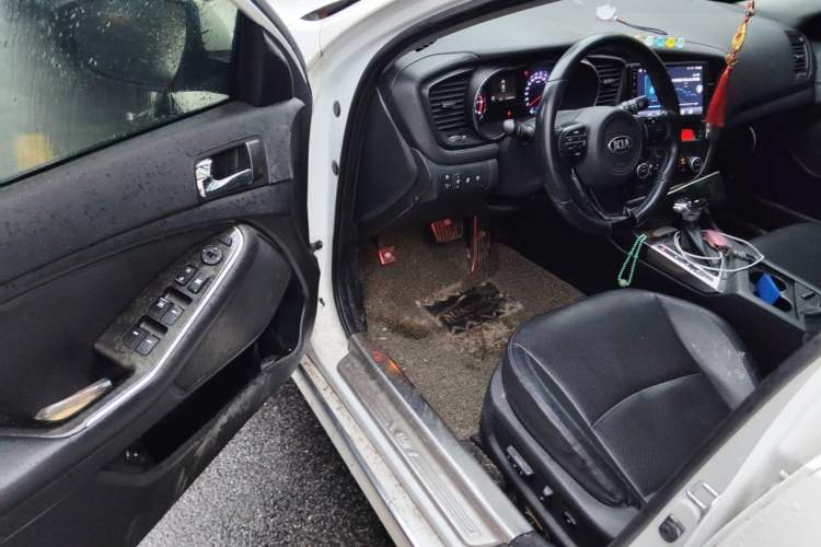 Used Kia K5 2014 2.0L Automatic LUXURY Driver Seat