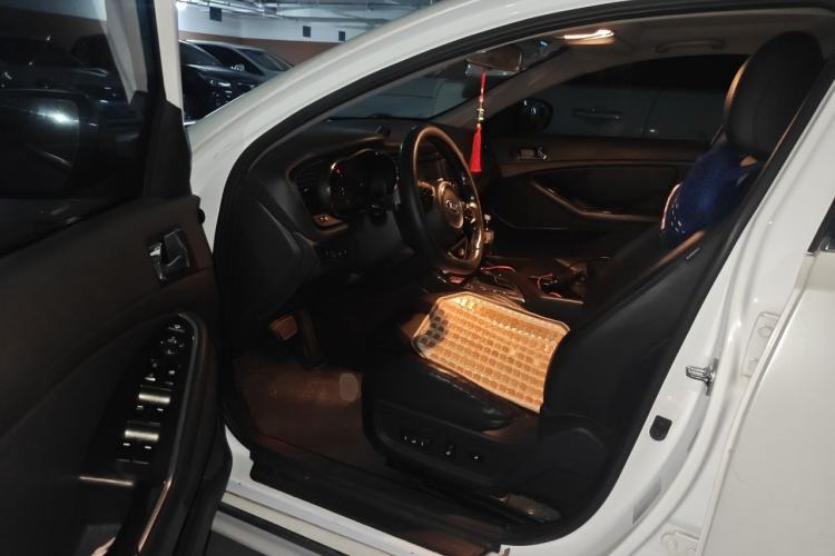 Used Kia K5 2014 2.0L Automatic LUXURY Driver Seat