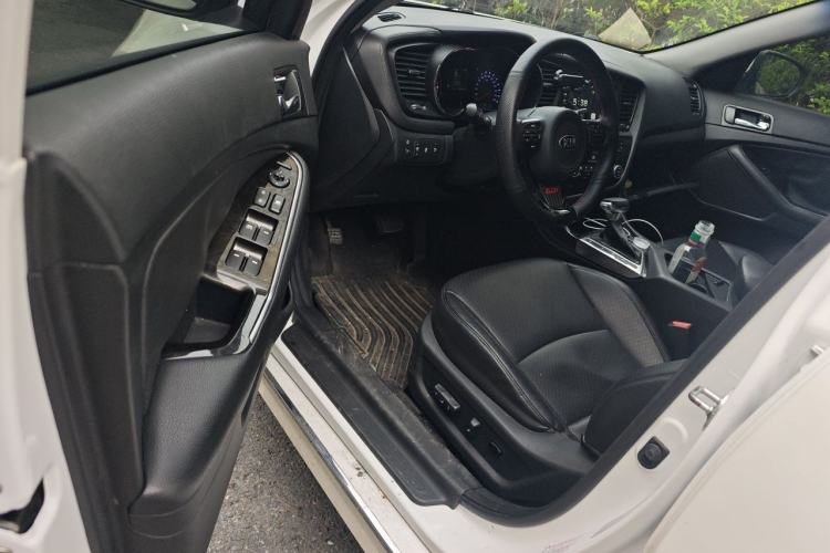 Used Kia K5 2014 2.0L Automatic LUXURY Driver Seat