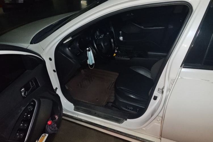 Used Kia K5 2014 2.0T Automatic T-PREMIUM Driver Seat