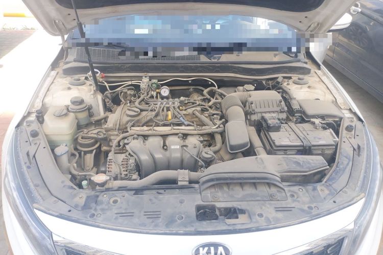 Used Kia K5 2014 2.0L Automatic LUXURY Engine Bay