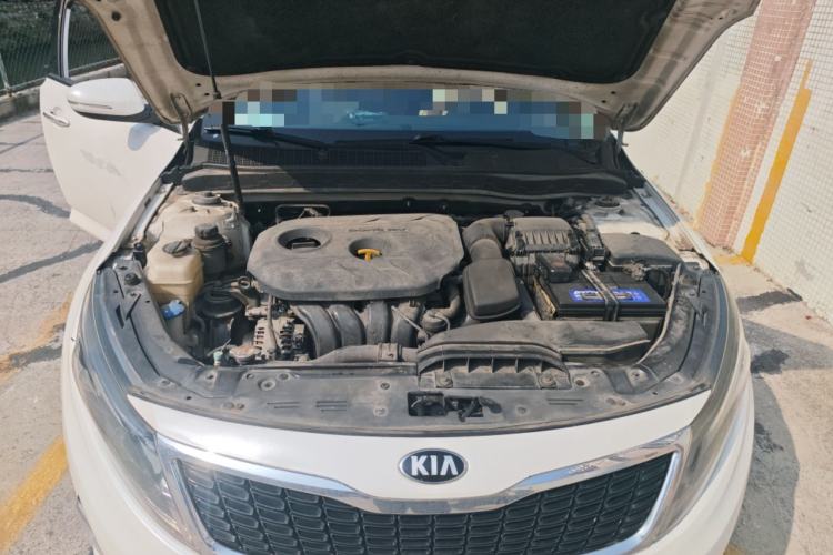Used Kia K5 2014 2.0L Automatic LUXURY Engine Bay