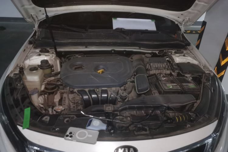 Used Kia K5 2014 2.0L Automatic LUXURY Engine Bay