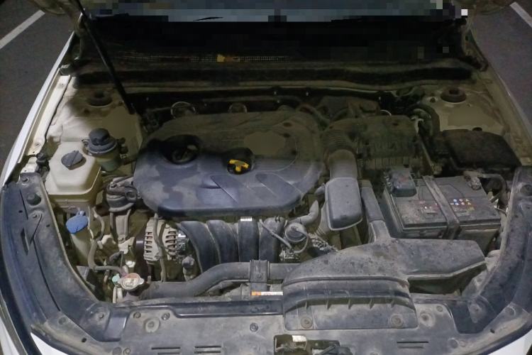 Used Kia K5 2014 2.0L Automatic GL Engine Bay