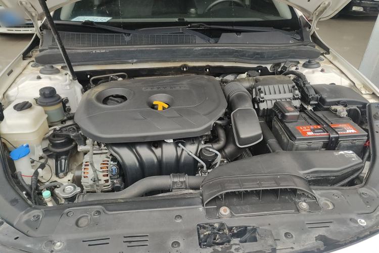 Used Kia K5 2014 2.0L Automatic LUXURY Engine Bay