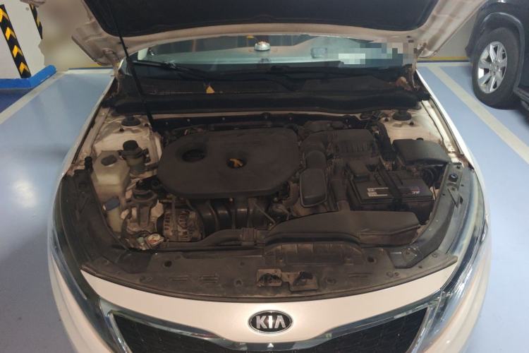 Used Kia K5 2014 2.0L Automatic LUXURY Engine Bay