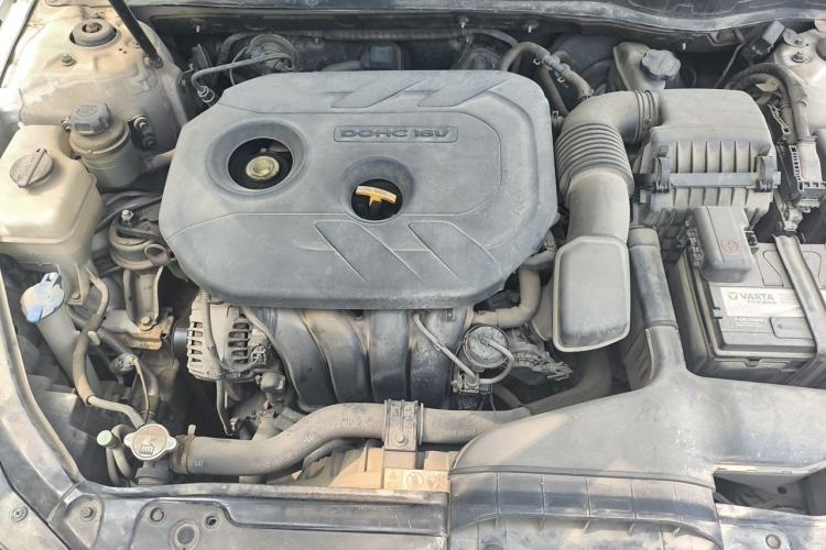 Used Kia K5 2014 2.0L Automatic LUXURY Engine Bay