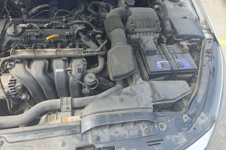 Used Kia K5 2014 2.0L Automatic LUXURY Engine Bay Left