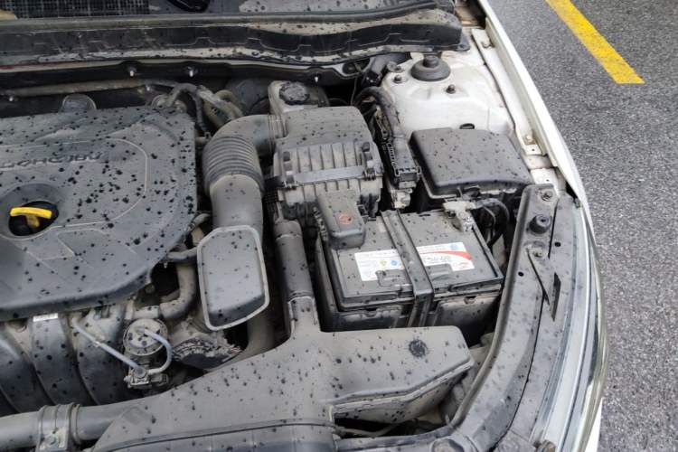 Used Kia K5 2014 2.0L Automatic LUXURY Engine Bay Left
