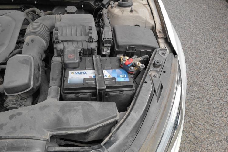 Used Kia K5 2014 2.0L Automatic LUXURY Engine Bay Left