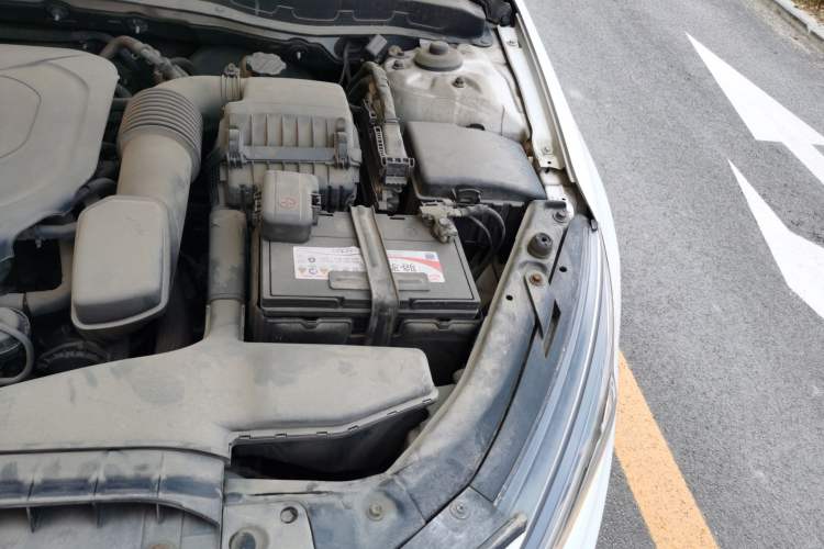 Used Kia K5 2014 2.0L Automatic LUXURY Engine Bay Left