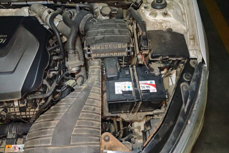 Used Kia K5 2014 2.0T Automatic T-PREMIUM Engine Bay Left