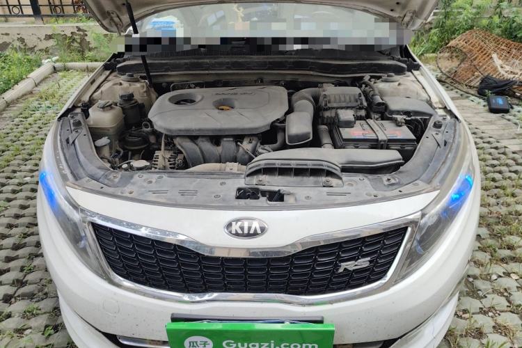 Used Kia K5 2014 2.0L Manual GL Engine Bay