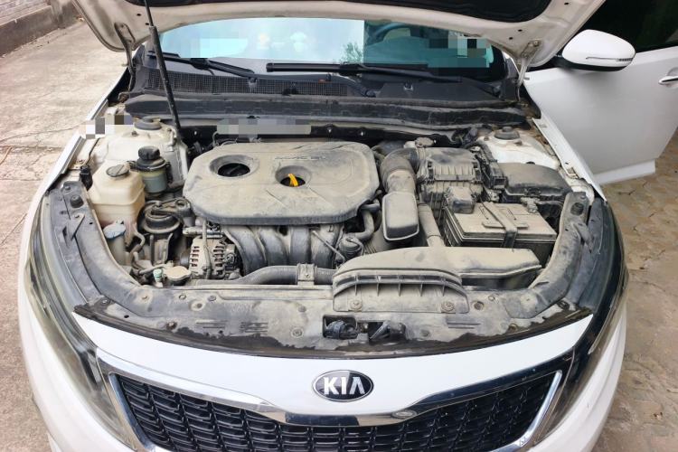 Used Kia K5 2014 2.0L Automatic LUXURY Engine Bay