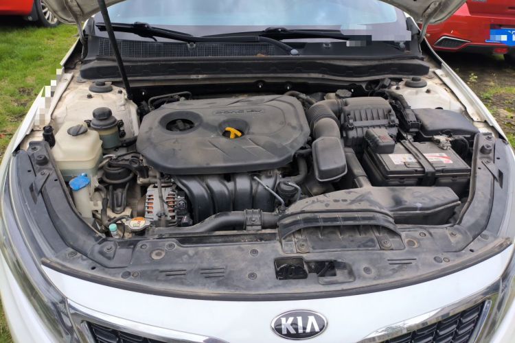 Used Kia K5 2014 2.0L Automatic LUXURY Engine Bay