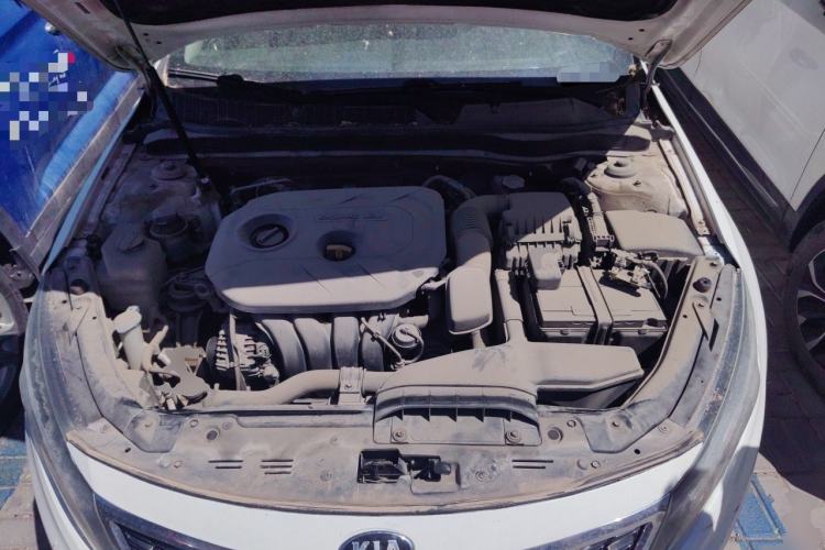 Used Kia K5 2014 2.0L Automatic LUXURY Engine Bay
