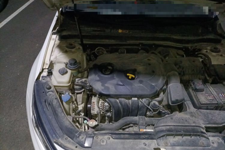 Used Kia K5 2014 2.0L Automatic GL Engine Bay Right