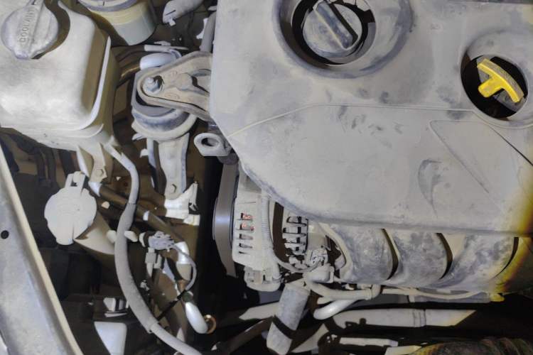 Used Kia K5 2014 2.0L Automatic PREMIUM Engine Bay Right