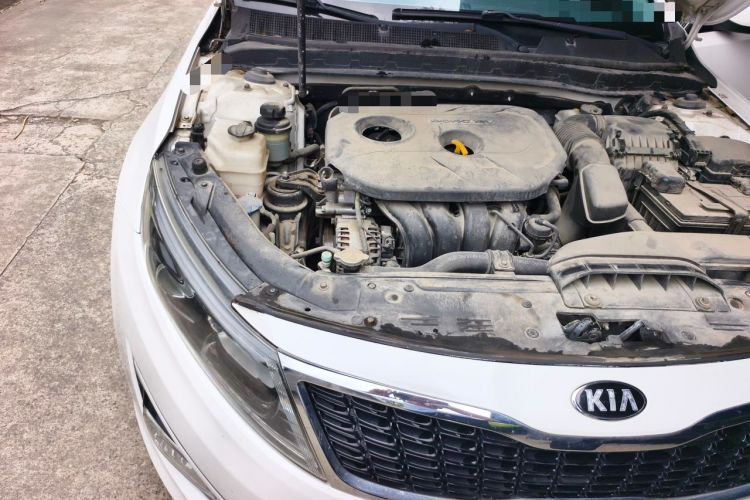 Used Kia K5 2014 2.0L Automatic LUXURY Engine Bay Right