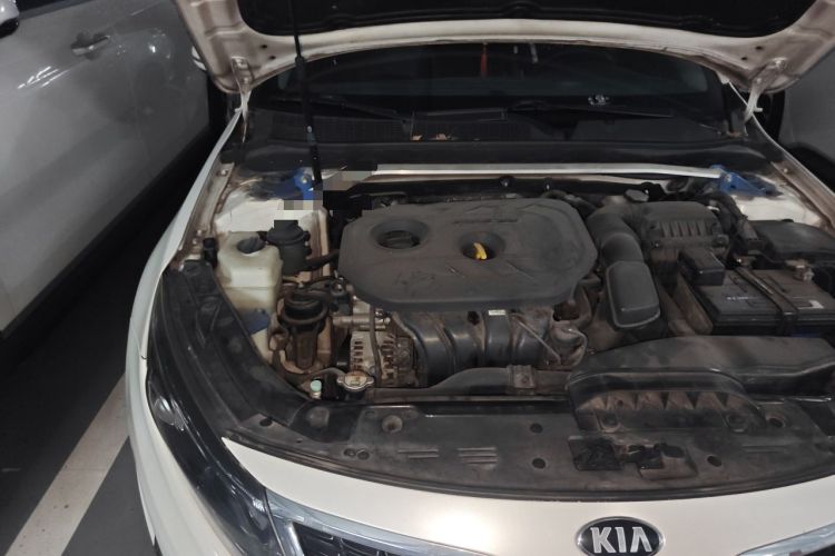 Used Kia K5 2014 2.0L Automatic LUXURY Engine Bay Right