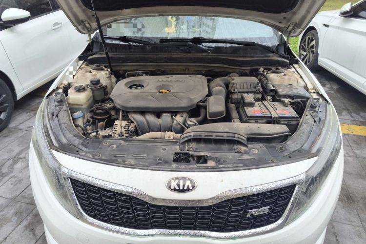 Used Kia K5 2014 2.0L Manual GL Engine Bay