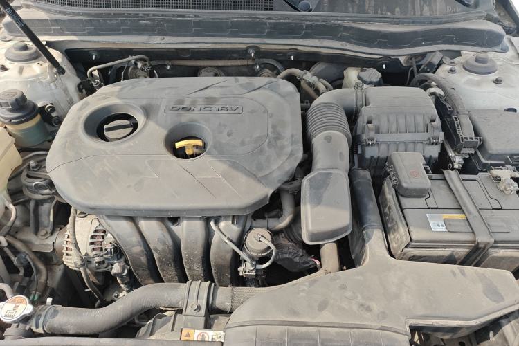 Used Kia K5 2014 2.0L Automatic LUXURY Engine Bay