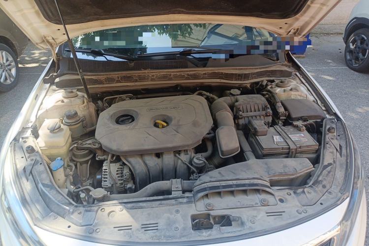 Used Kia K5 2014 2.0L Automatic LUXURY Engine Bay
