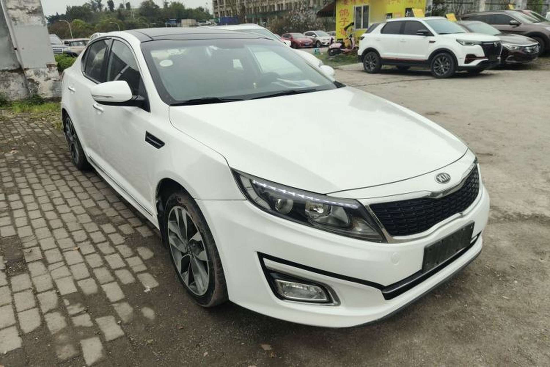 Used Kia K5 2014 2.0L Automatic LUXURY Exterior 1