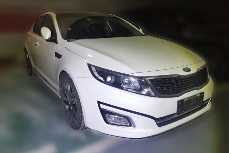Used Kia K5 2014 2.0L Automatic LUXURY Exterior 2