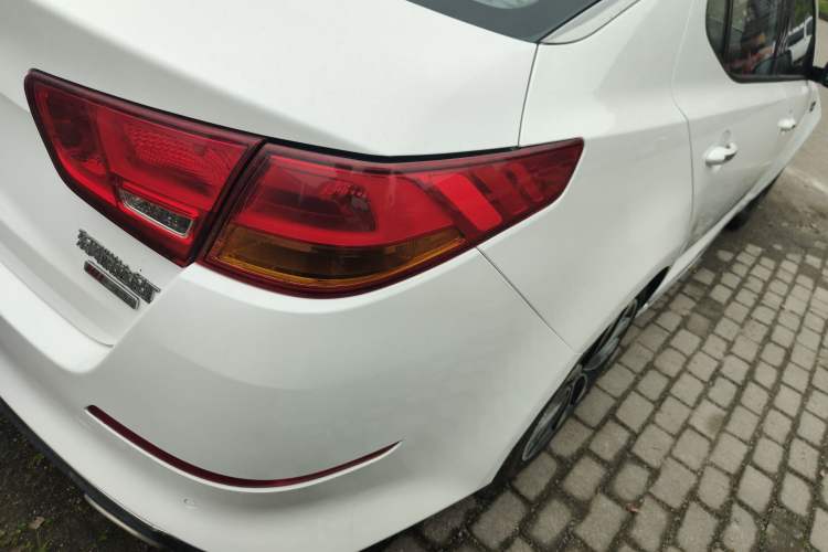 Used Kia K5 2014 2.0L Automatic LUXURY Exterior 3
