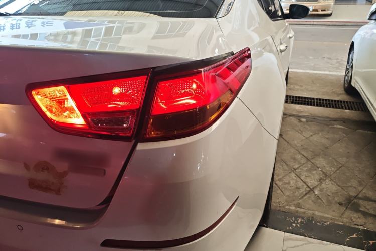 Used Kia K5 2014 2.0L Automatic LUXURY Exterior 3