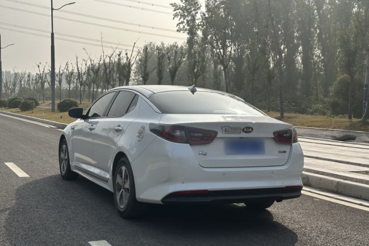 Used Kia K5 2014 2.0L Hybrid Luxury Edition Exterior 3