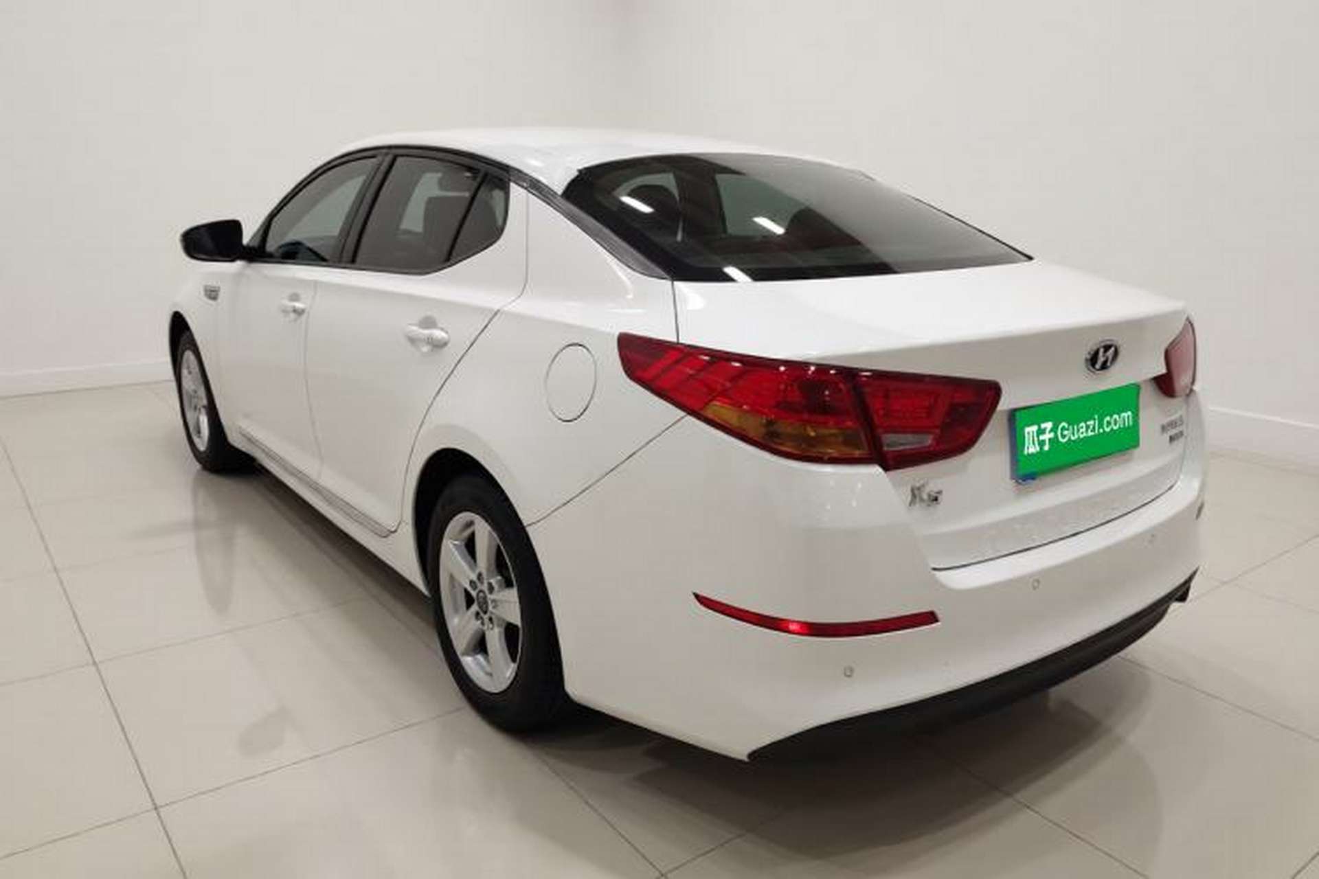 Used Kia K5 2014 2.0L Automatic GL Exterior 3