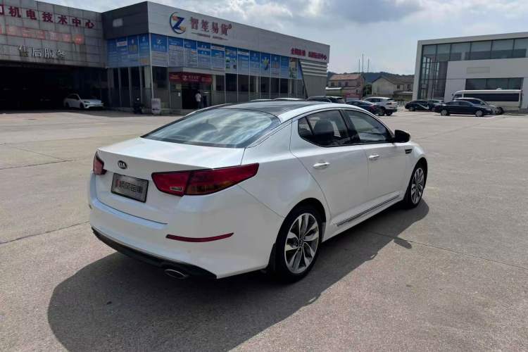 Used Kia K5 2014 2.0L Automatic LUXURY Exterior 5