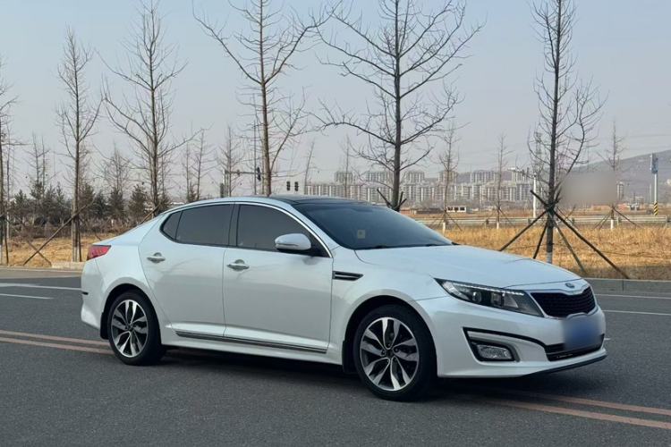 Used Kia K5 2014 2.0L Automatic LUXURY Exterior 5