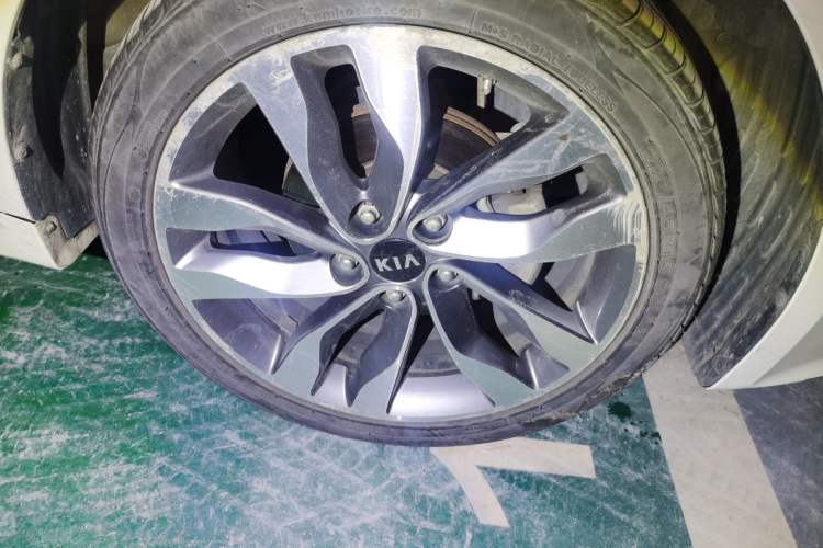Used Kia K5 2014 2.0L Automatic LUXURY Exterior 7