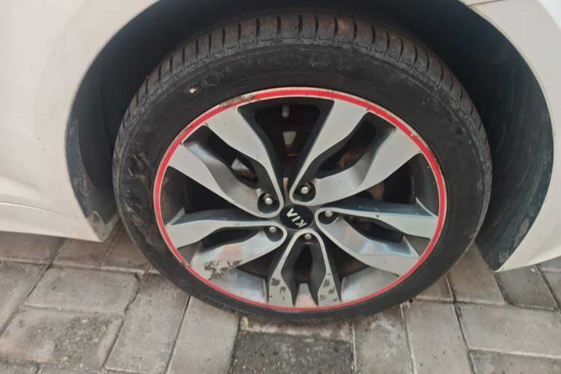 Used Kia K5 2014 2.0L Automatic LUXURY Exterior 7
