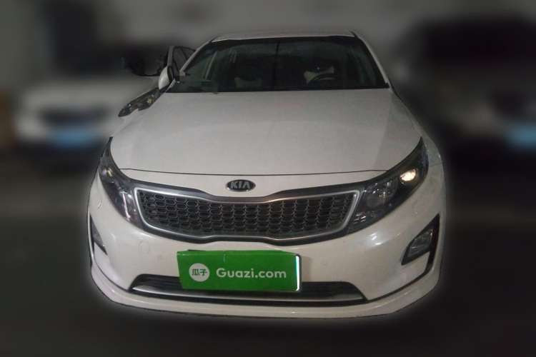 Used Kia K5 2014 2.0L Hybrid Luxury Edition Front
