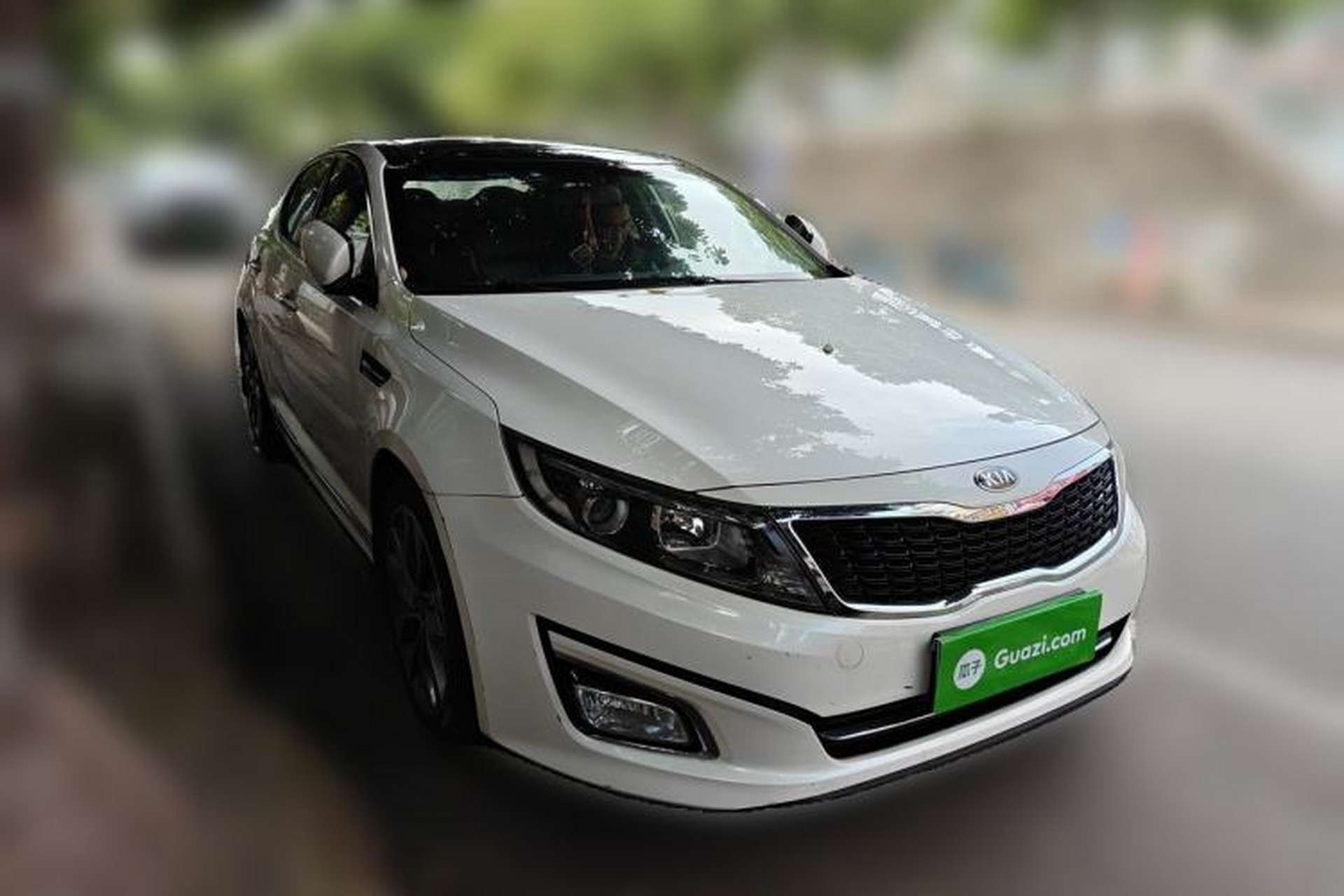 Used Kia K5 2014 2.0L Automatic LUXURY Front Right 45 Deg