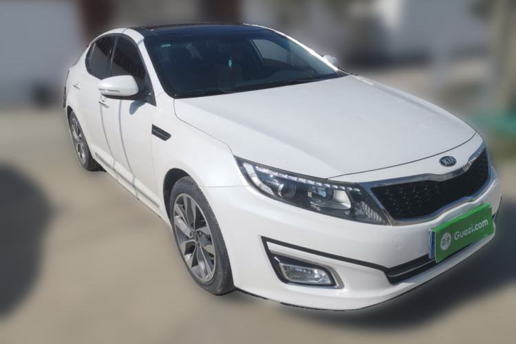 Used Kia K5 2014 2.0L Automatic LUXURY Front Right 45 Deg