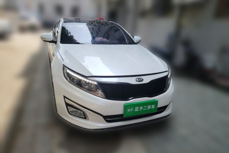 Used Kia K5 2014 2.0L Automatic LUXURY Front Right 45 Deg