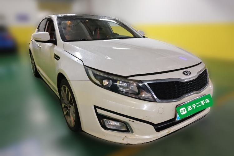 Used Kia K5 2014 2.0L Automatic LUXURY Front Right 45 Deg