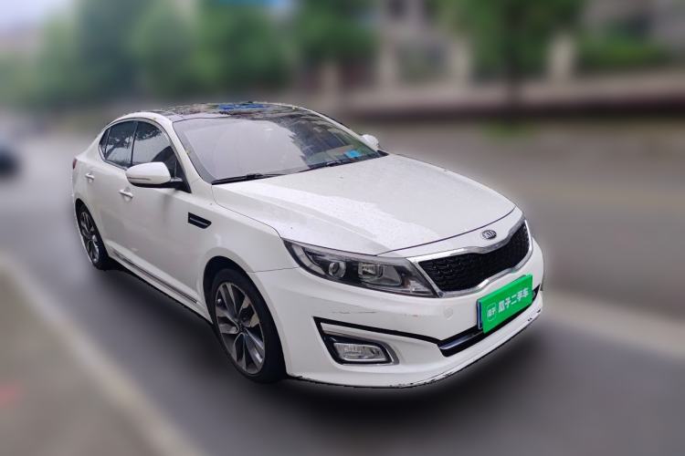 Used Kia K5 2014 2.0L Automatic LUXURY Front Right 45 Deg