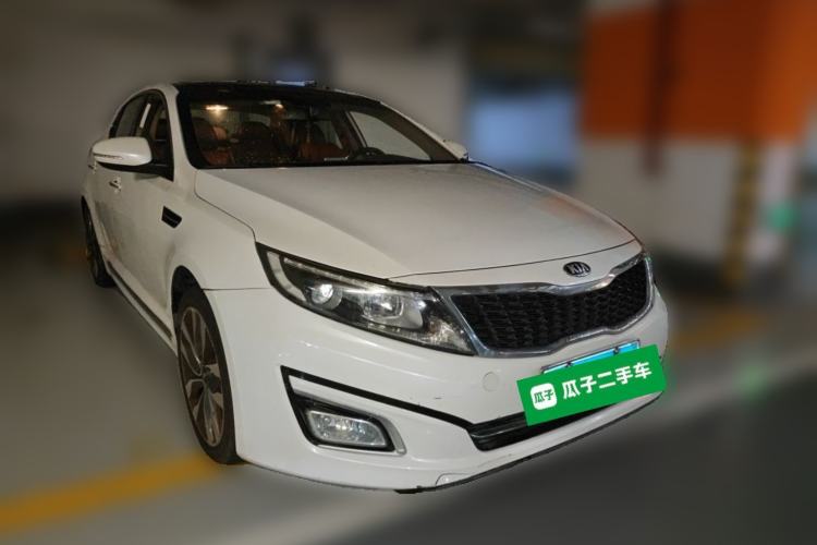 Used Kia K5 2014 2.0L Automatic LUXURY Front Right 45 Deg