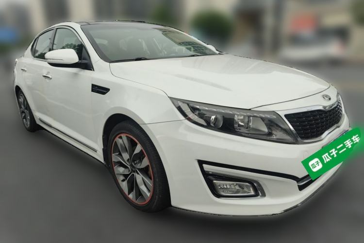 Used Kia K5 2014 2.0L Automatic LUXURY Front Right 45 Deg